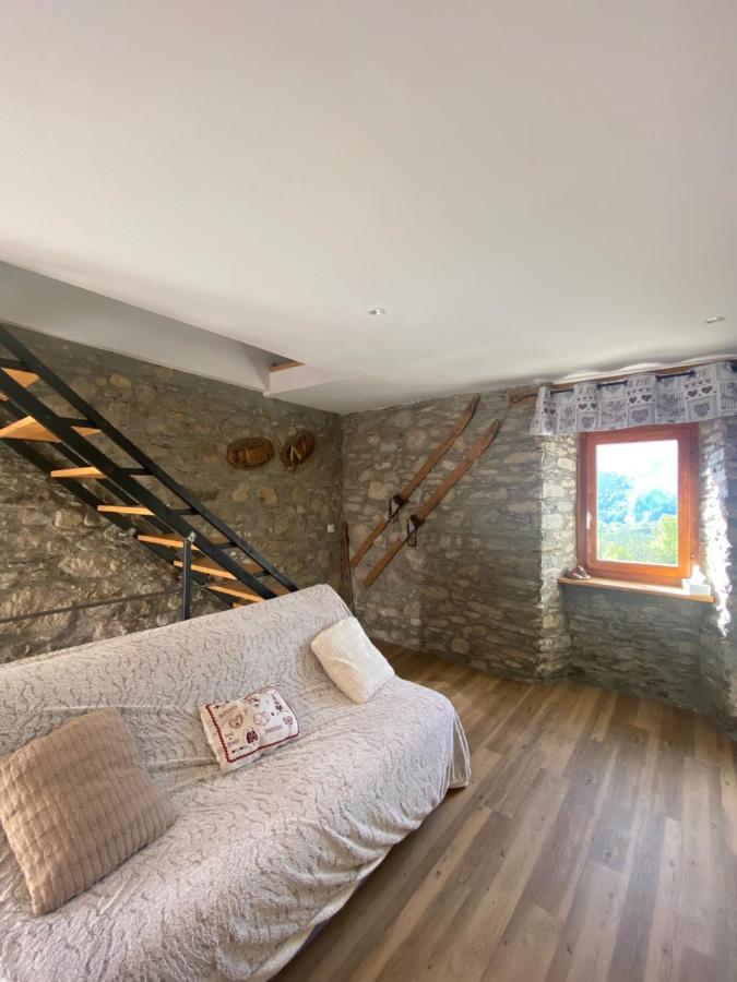 Gite De Montagne Poubeau Εξωτερικό φωτογραφία
